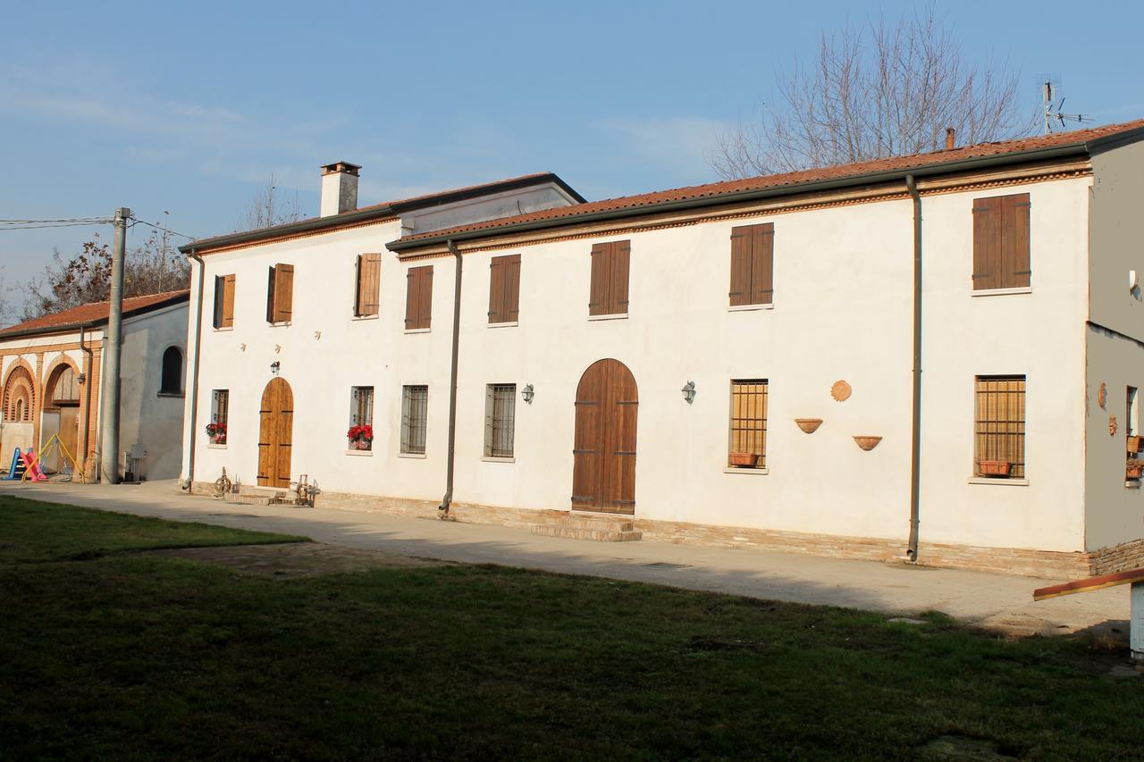 RoncoferraroLa Casa Delle Rondini住宿加早餐旅馆 外观 照片