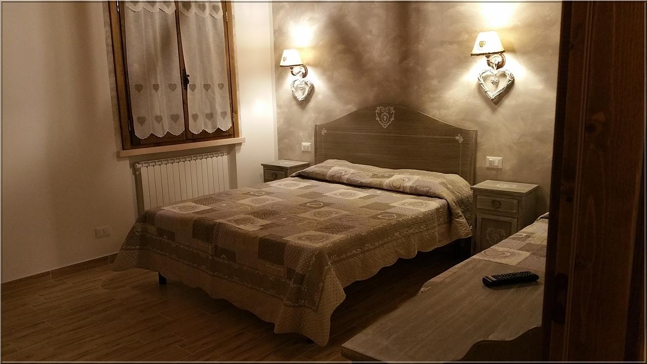 RoncoferraroLa Casa Delle Rondini住宿加早餐旅馆 外观 照片