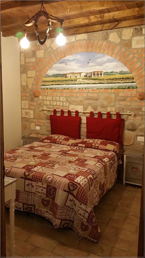RoncoferraroLa Casa Delle Rondini住宿加早餐旅馆 外观 照片