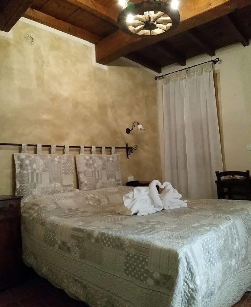 RoncoferraroLa Casa Delle Rondini住宿加早餐旅馆 外观 照片
