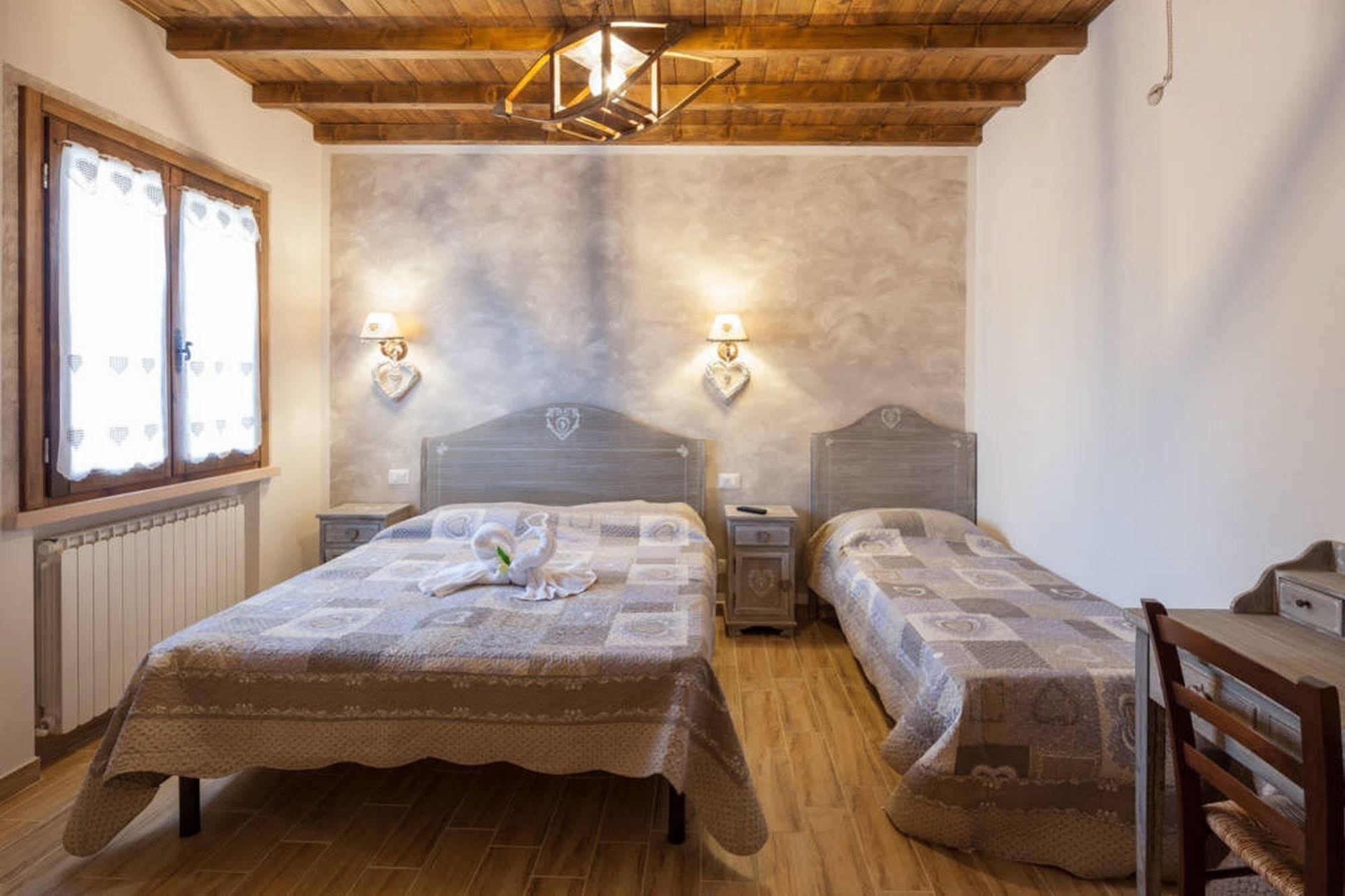 RoncoferraroLa Casa Delle Rondini住宿加早餐旅馆 外观 照片
