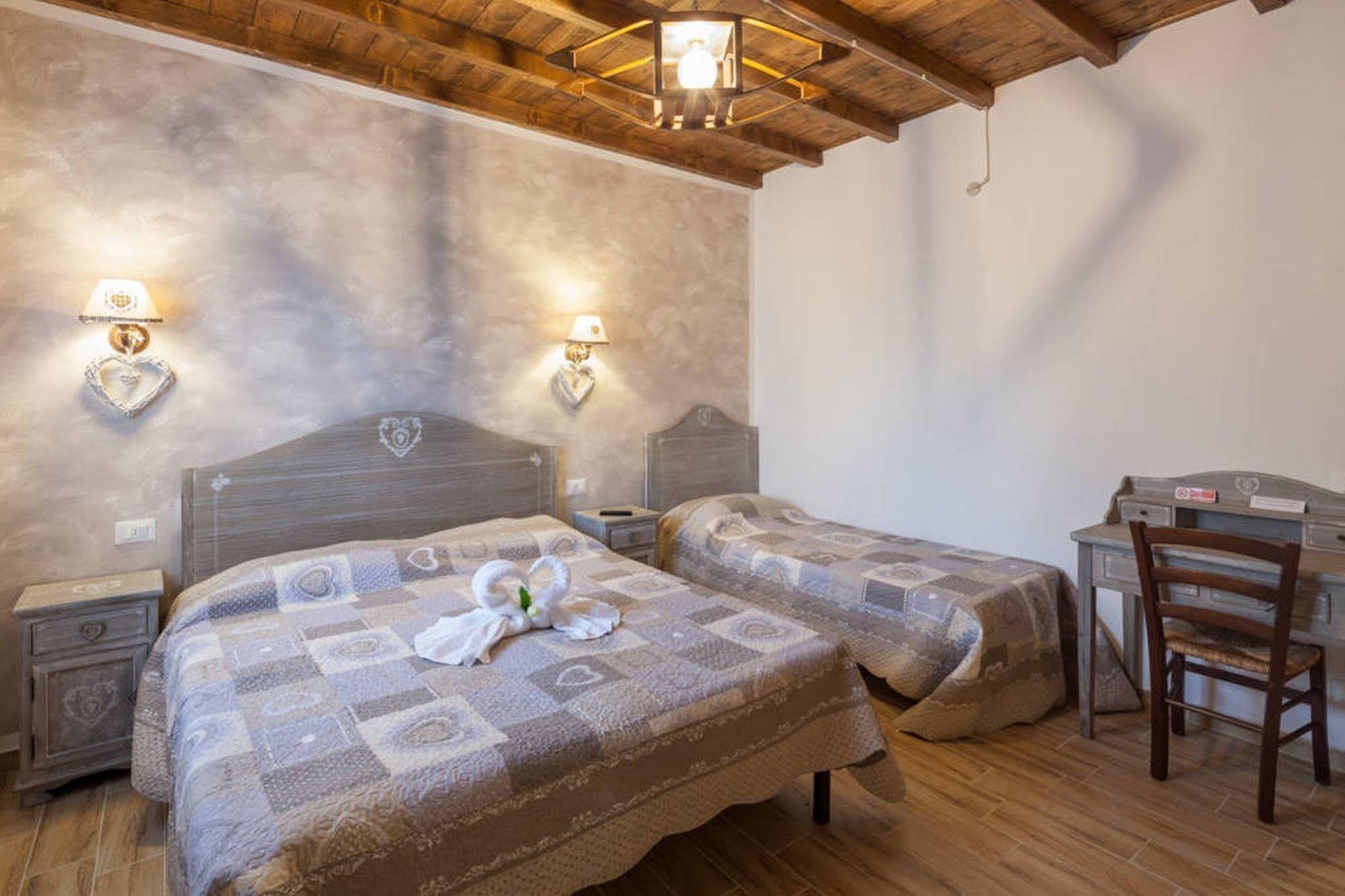 RoncoferraroLa Casa Delle Rondini住宿加早餐旅馆 外观 照片