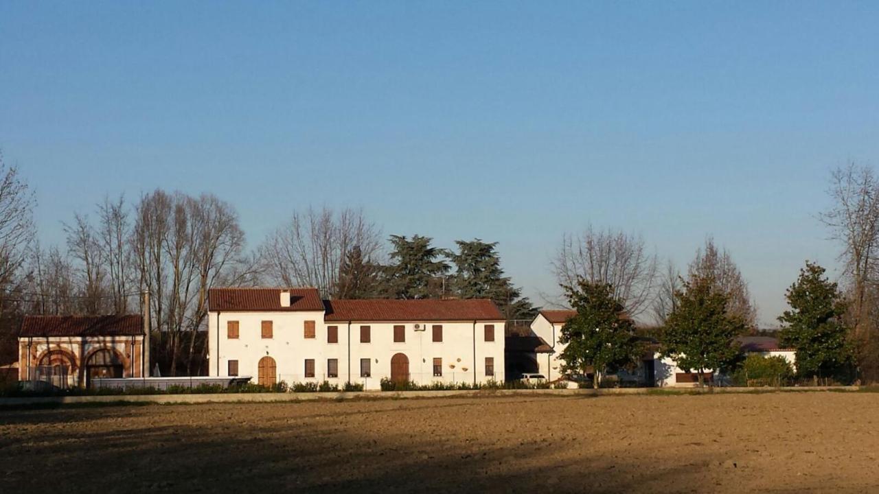 RoncoferraroLa Casa Delle Rondini住宿加早餐旅馆 外观 照片